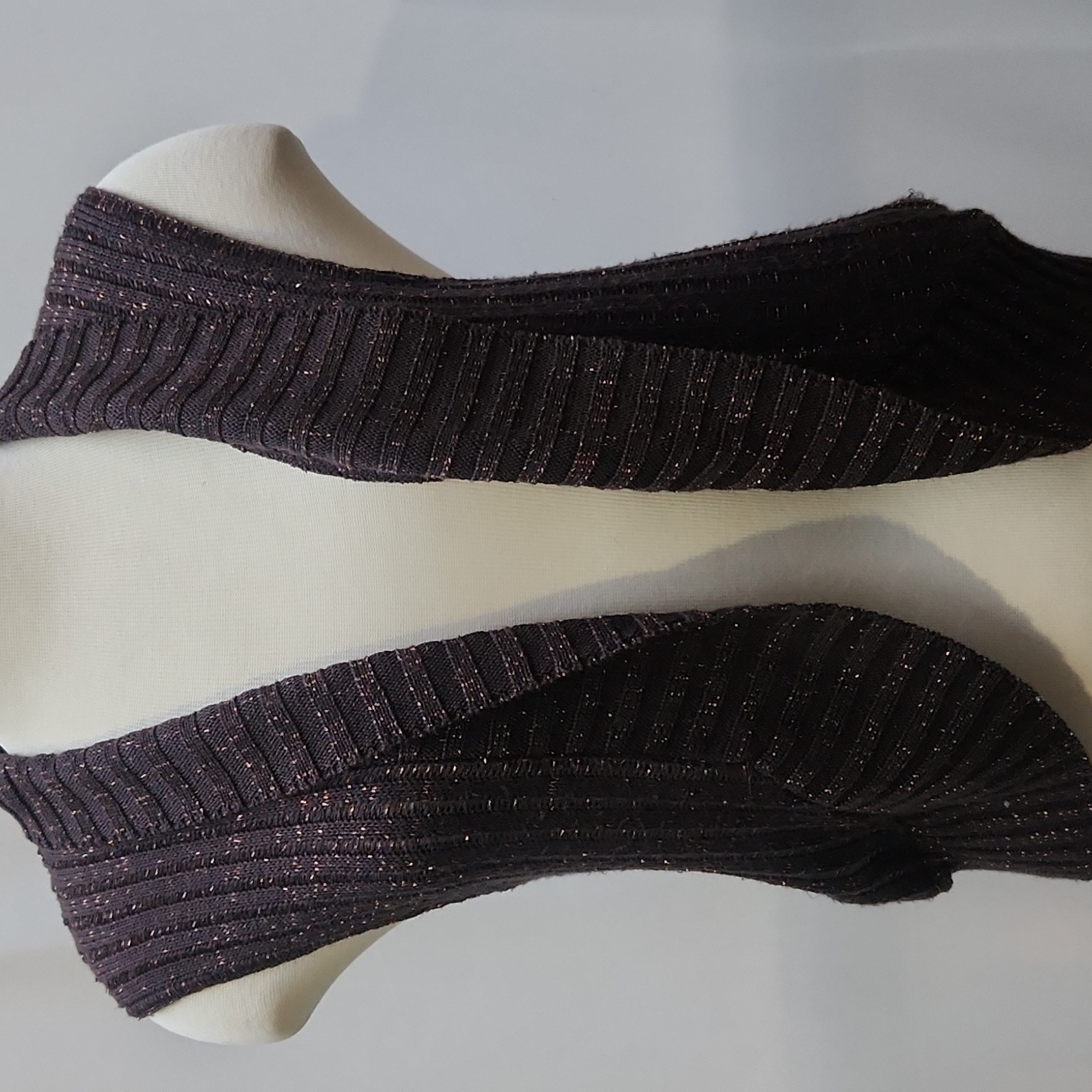 Vintage 90s Y2k Brown Metallic Sleeveless Ribbed Knit Sweater Vest